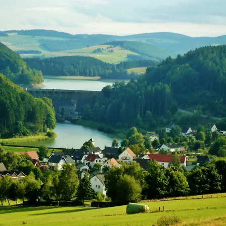 Quartier12 - In & Bike Out - Hang & L!ebe Апартаменты *