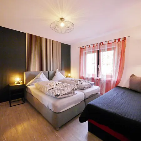 Апартаменты Quartier12 - In & Bike Out - Hang & L!ebe