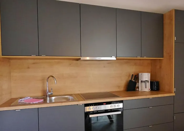 Quartier12 - In & Bike Out - Hang & L!ebe *